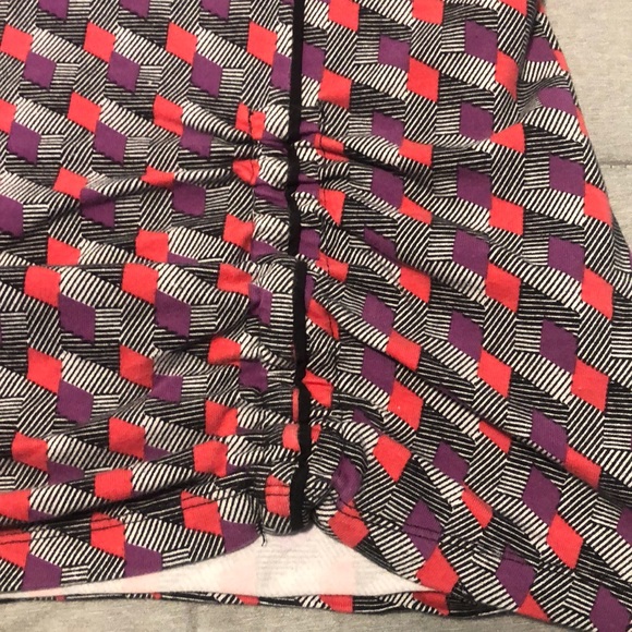 Workout Top, Size XXL - Picture 2 of 3